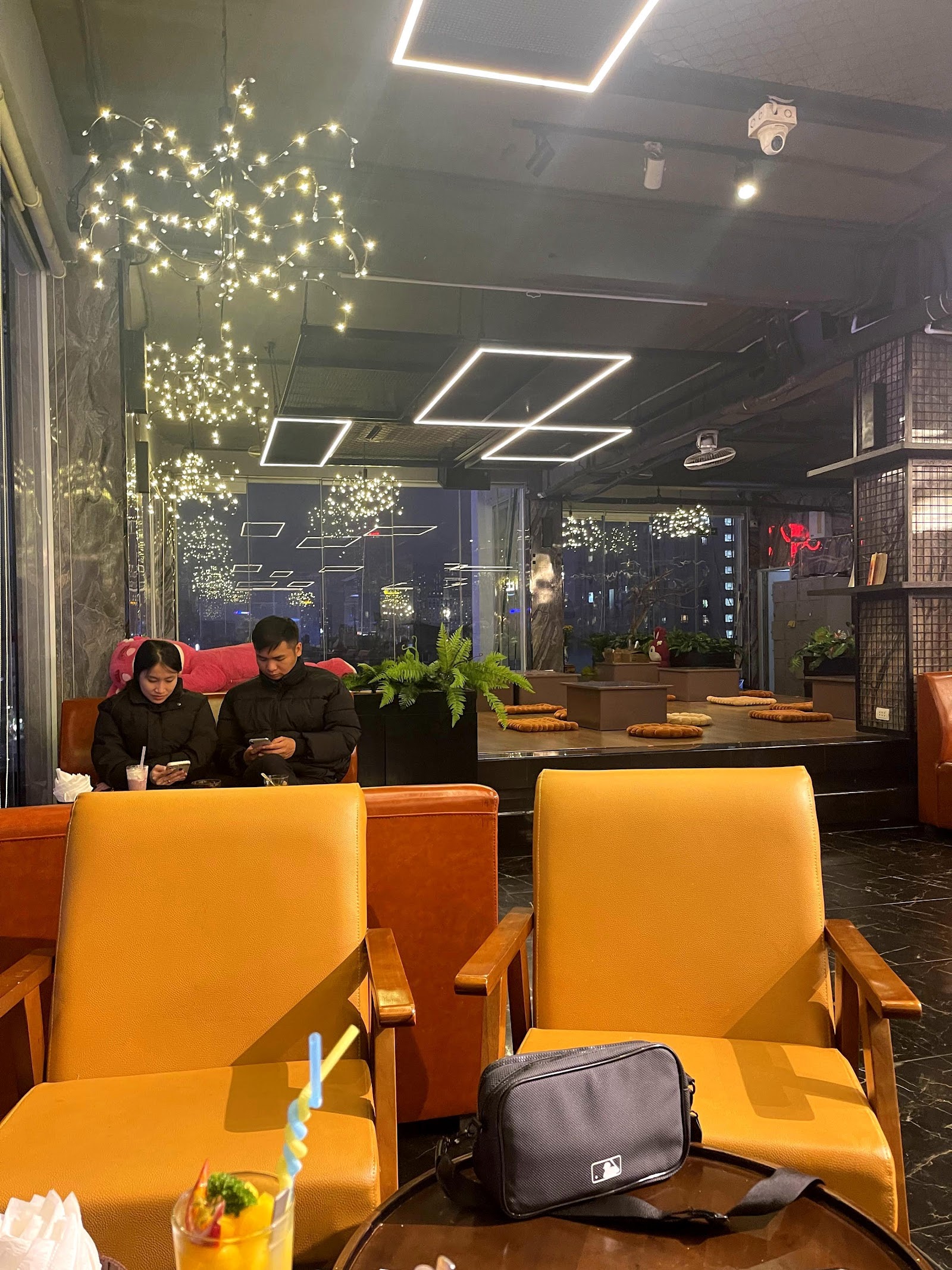 Aries Rooftop Cafe