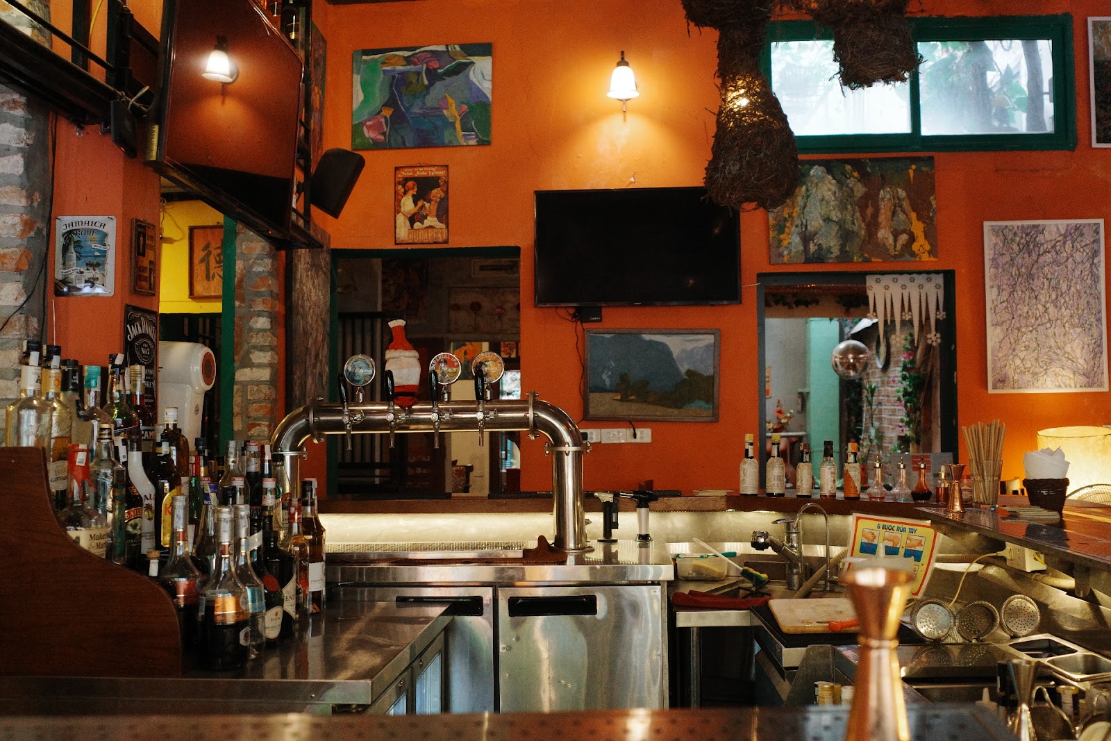 Cafe Nola