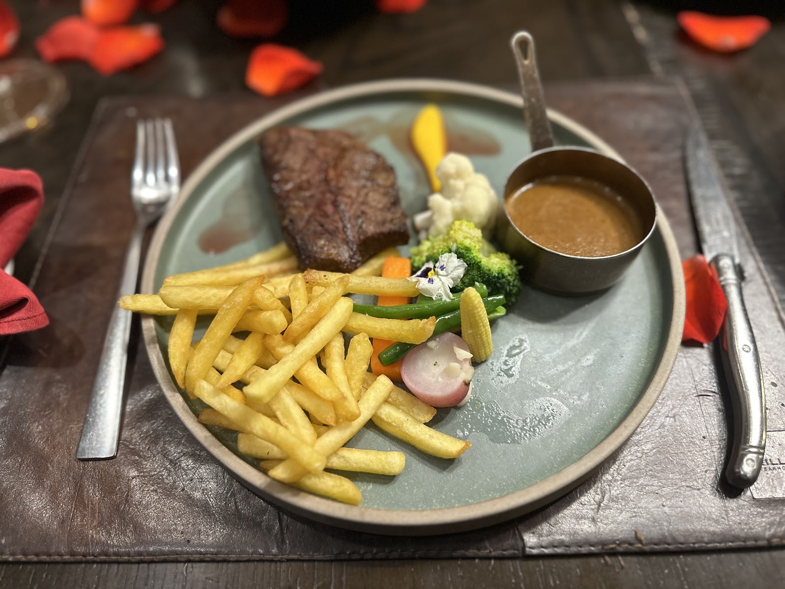 Grille6 Steakhouse