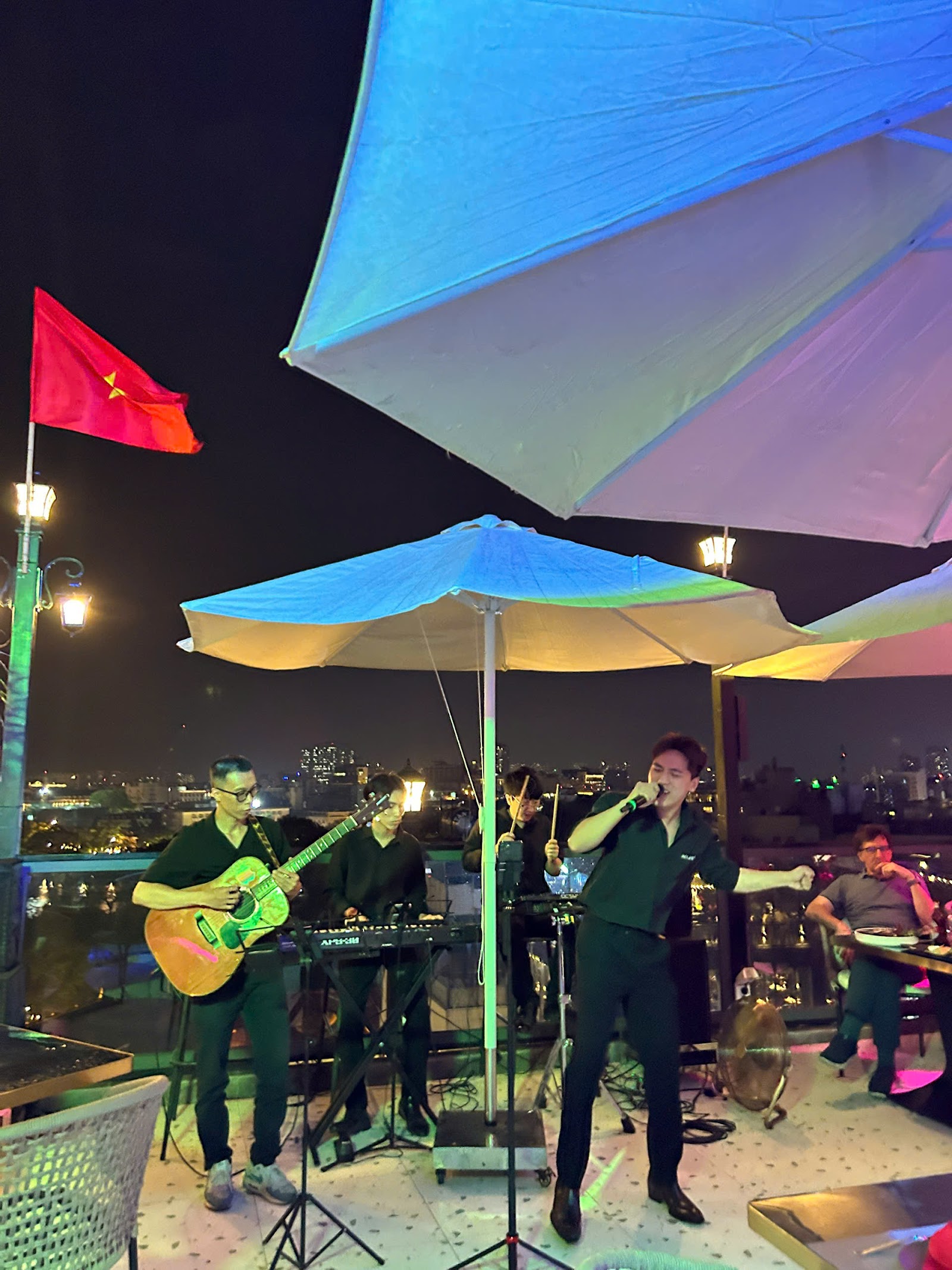 Khách sạn L'Signature