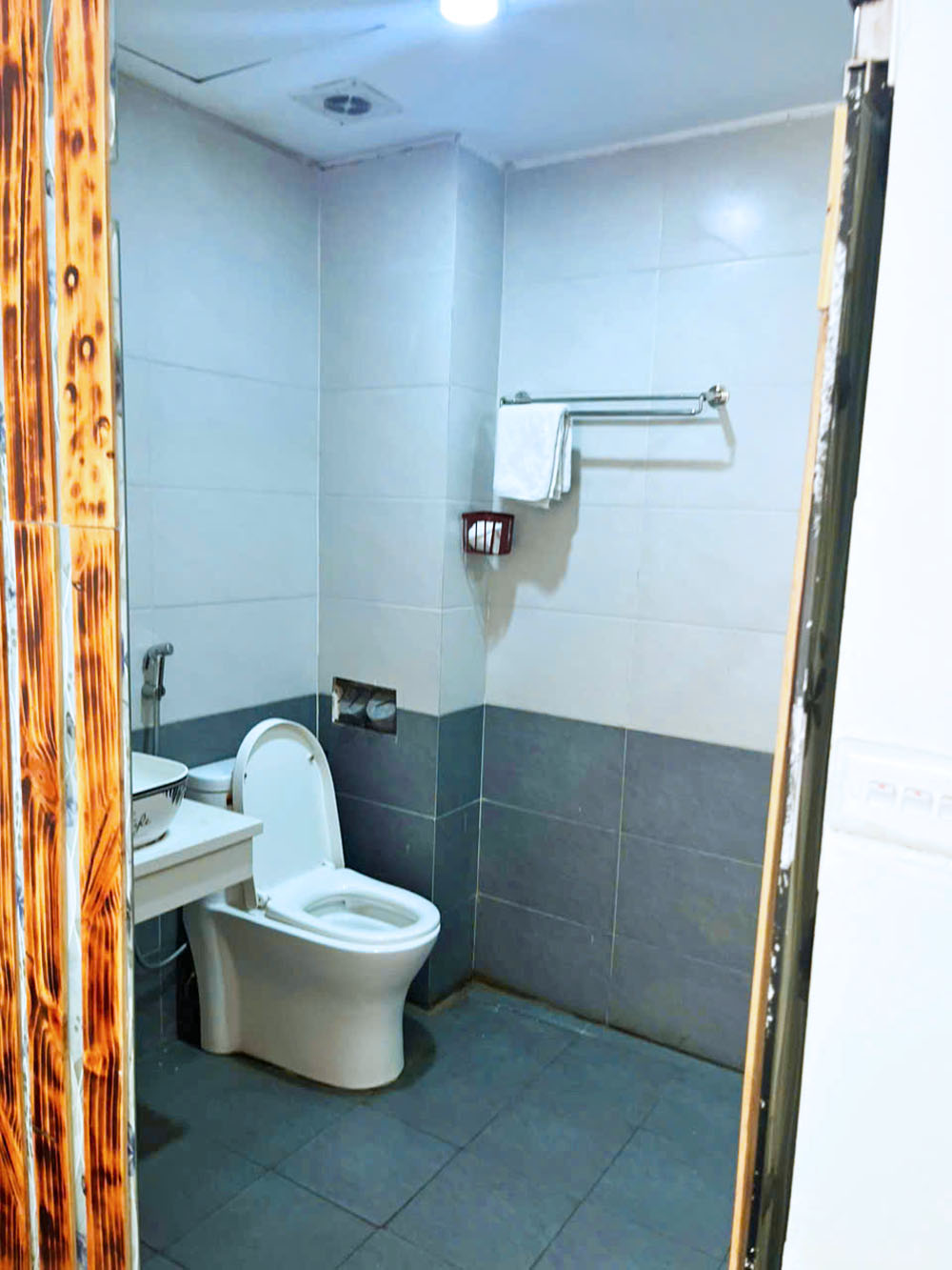 Nhà nghỉ Hà Nội Vàng