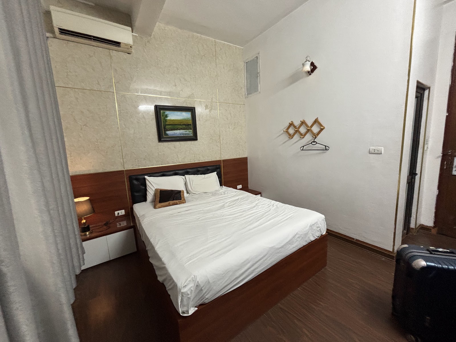 OYO 1143 Thu Giang Hotel