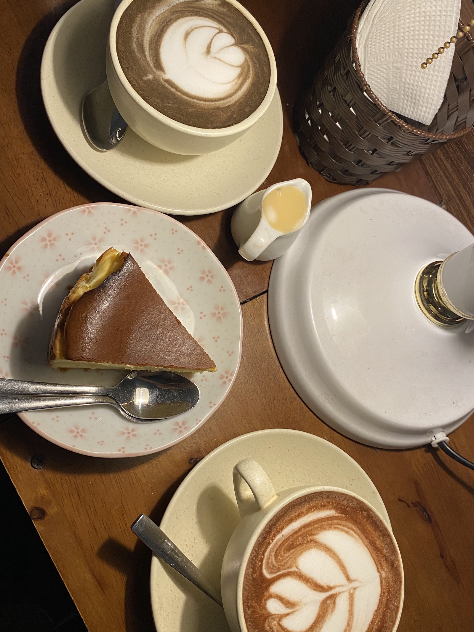 The Little Plan café - Kế Hoạch Nhỏ café